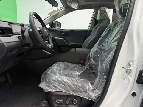 Toyota RAV4 2026 — миниатюра 7
