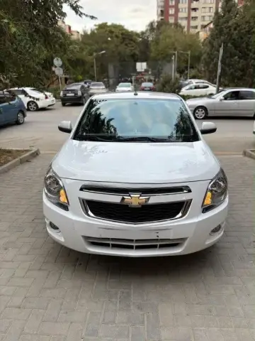 Chevrolet Cobalt 2026 — миниатюра 1