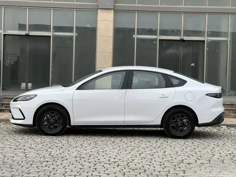 BYD Seal 05 2025 — миниатюра 10