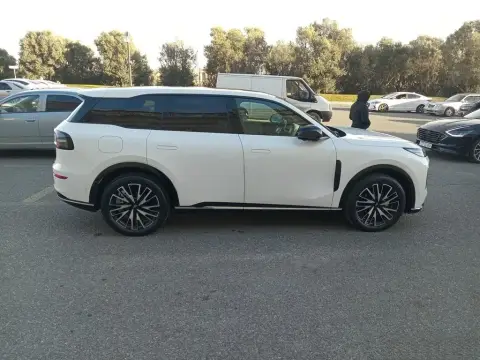 Changan Qiyuan Q07 2025 — миниатюра 7
