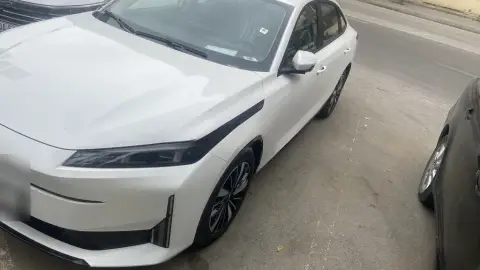 Changan Qiyuan A05 2025 — миниатюра 8