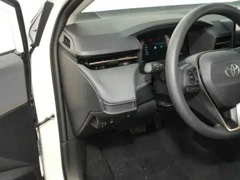 Toyota Corolla 2026 — миниатюра 6