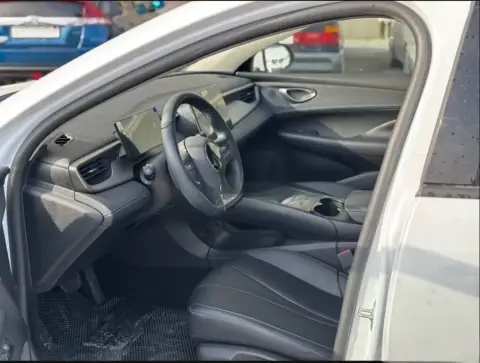 BYD Seal 05 2025 — миниатюра 2