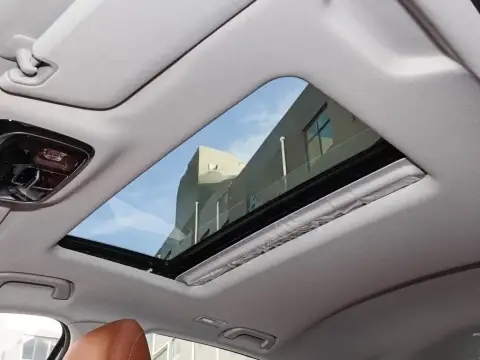 Geely Emgrand 2026 — миниатюра 8