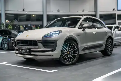 Porsche Macan 2026 — миниатюра 1