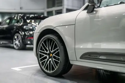 Porsche Macan 2026 — миниатюра 4