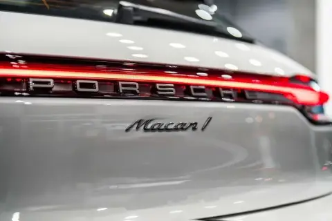 Porsche Macan 2026 — миниатюра 8