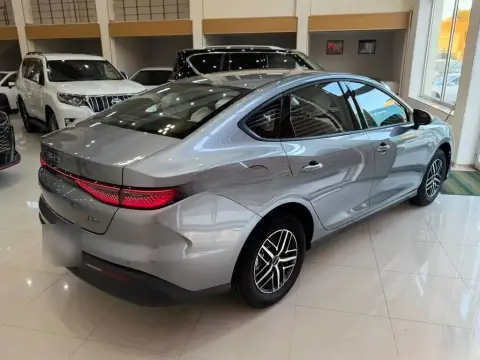 BYD Seal 05 2025 — миниатюра 7