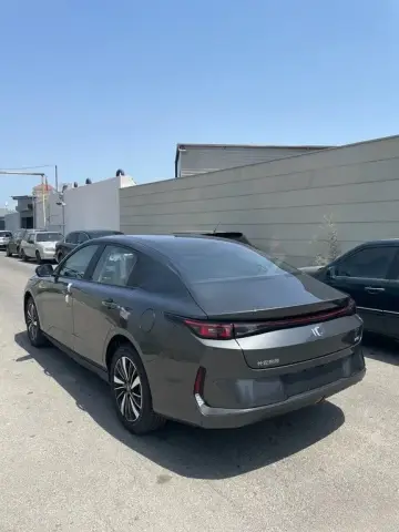 Changan Qiyuan A05 2025 — миниатюра 3
