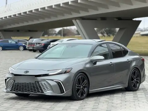 Toyota Camry 2025 — миниатюра 4