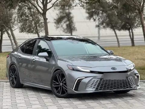 Toyota Camry 2025 — миниатюра 6