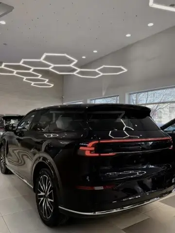 Changan Qiyuan Q07 2025 — миниатюра 10