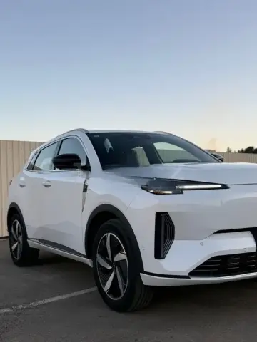 Changan Qiyuan Q05 2025 — миниатюра 4