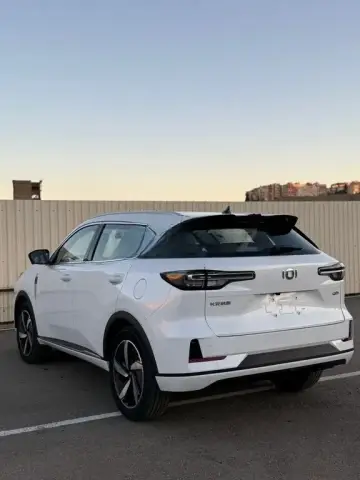 Changan Qiyuan Q05 2025 — миниатюра 8