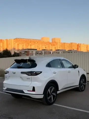 Changan Qiyuan Q05 2025 — миниатюра 9