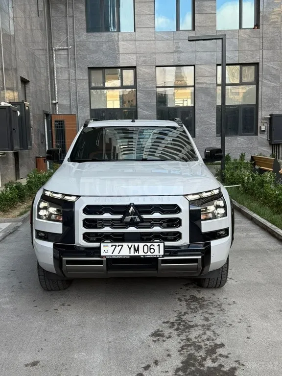 Mitsubishi L200 2025 — фото 1 из 10