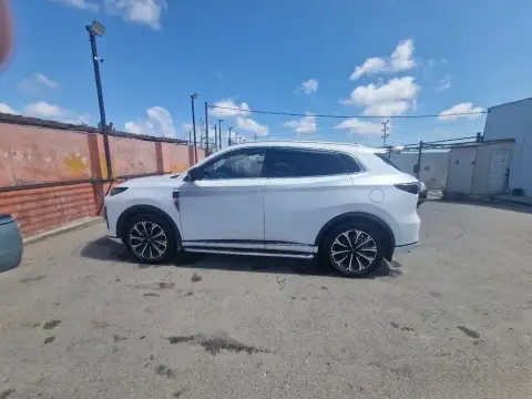 Changan Qiyuan Q05 2025 — миниатюра 3