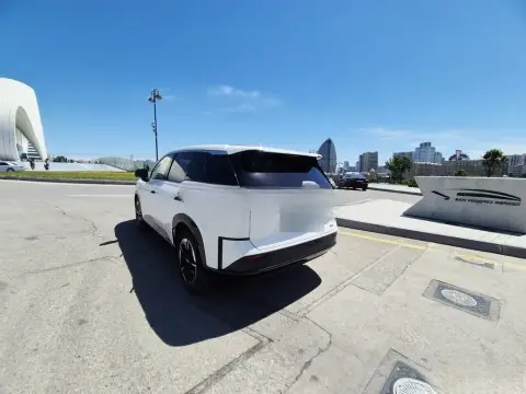 Toyota bZ3X 2025 — миниатюра 8