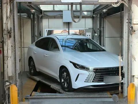 BYD Destroyer 05 2025 — миниатюра 5