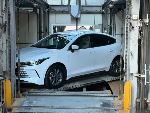 BYD Destroyer 05 2025 — миниатюра 9