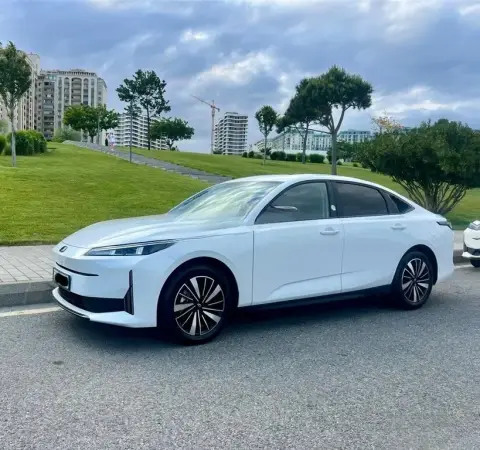 Changan Qiyuan A05 2025 — миниатюра 2