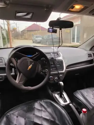 Chevrolet Cobalt 2025 — миниатюра 6