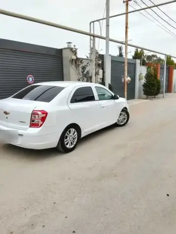 Chevrolet Cobalt 2025 — миниатюра 8