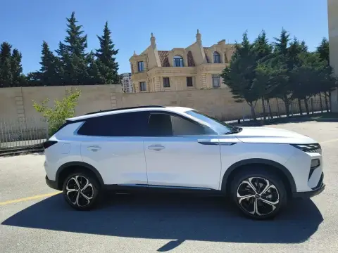Dongfeng Aeolus Haoji 2025 — миниатюра 7