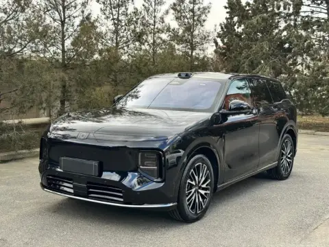 Changan Qiyuan Q07 2025 — миниатюра 2