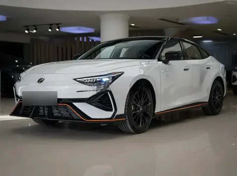 Changan Uni-V 2026 — миниатюра 1