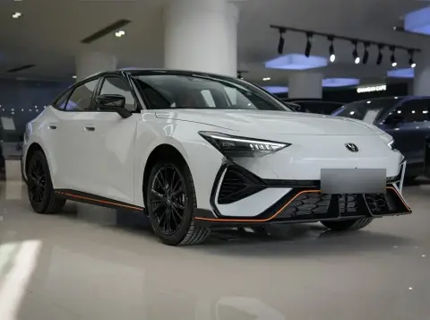 Changan Uni-V 2026 — миниатюра 2