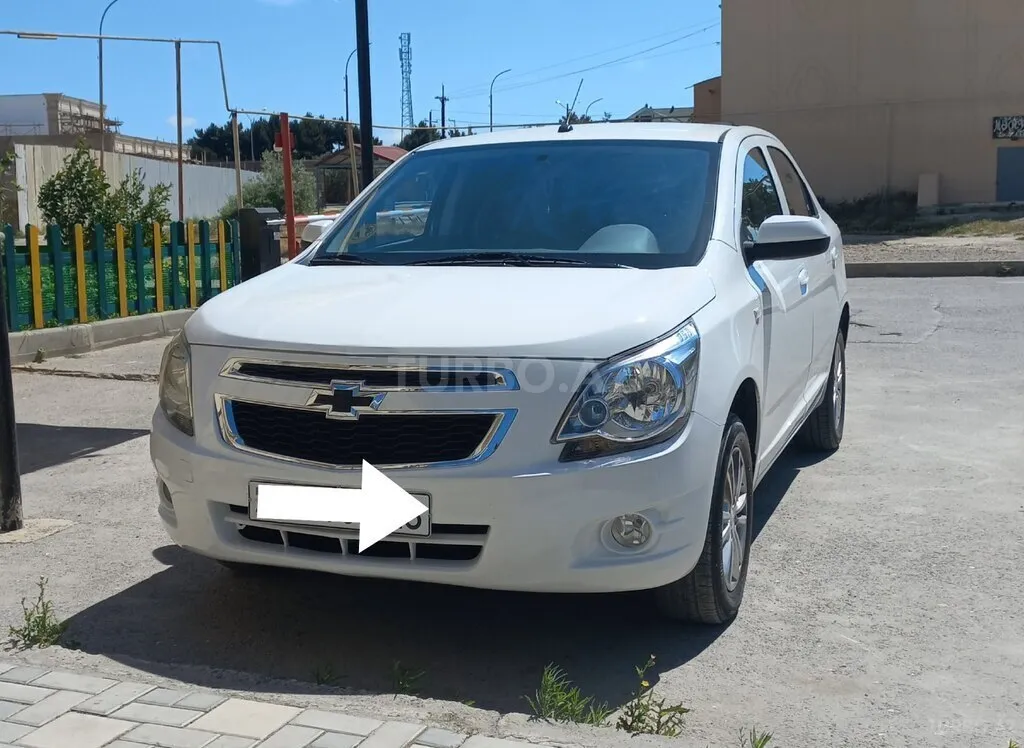 Chevrolet Cobalt 2025 — фото 1 из 8