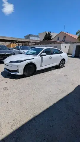 Changan Qiyuan A05 2025 — миниатюра 4