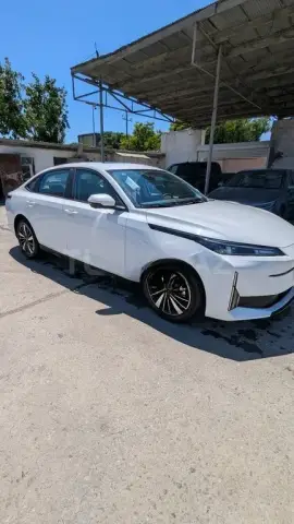 Changan Qiyuan A05 2025 — миниатюра 10