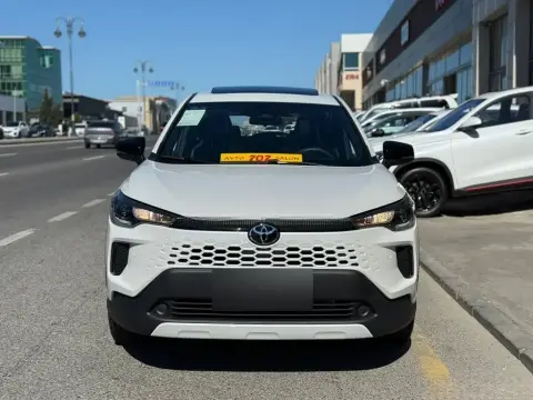 Toyota Corolla Cross 2026 — миниатюра 1