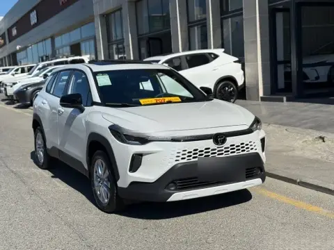 Toyota Corolla Cross 2026 — миниатюра 3