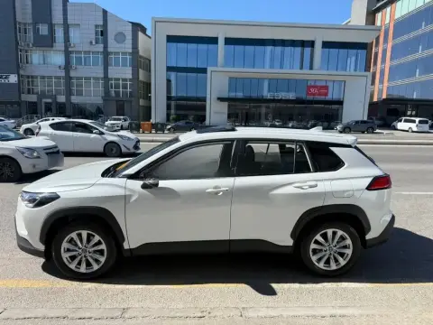 Toyota Corolla Cross 2026 — миниатюра 4