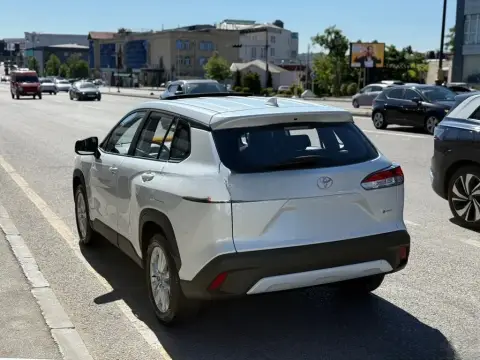 Toyota Corolla Cross 2026 — миниатюра 8
