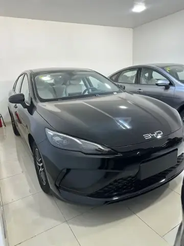 BYD Seal 05 2025 — миниатюра 2