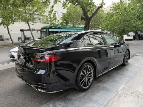 Toyota Camry 2026 — миниатюра 6