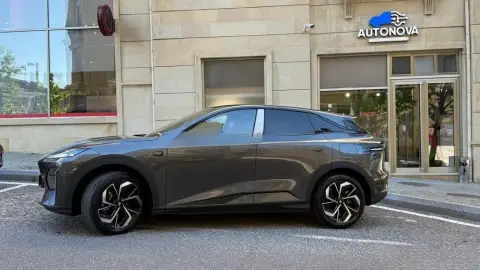 Changan Deepal S07 2025 — миниатюра 2