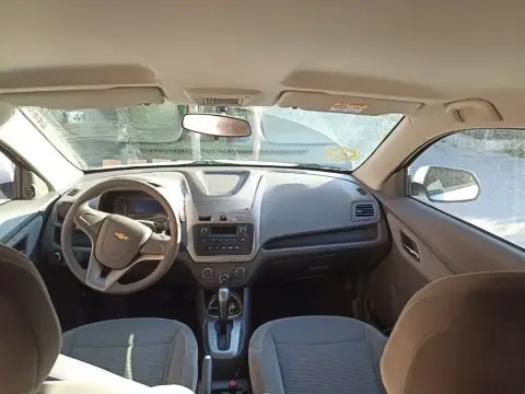 Chevrolet Cobalt 2025 — миниатюра 8