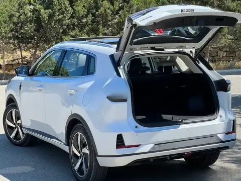 Changan Qiyuan Q05 2025 — миниатюра 5