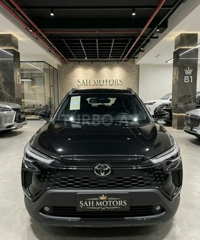 Toyota Corolla Cross 2026 — фото 1 из 10