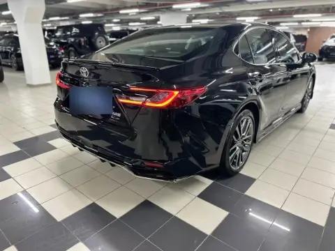 Toyota Camry 2026 — миниатюра 7