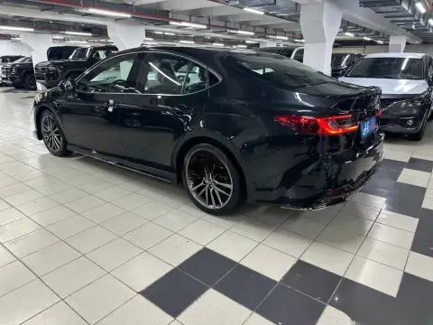 Toyota Camry 2026 — миниатюра 8