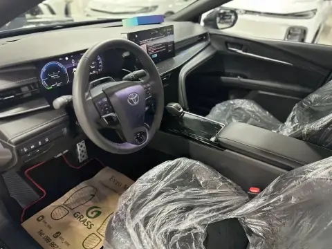 Toyota Camry 2026 — миниатюра 9