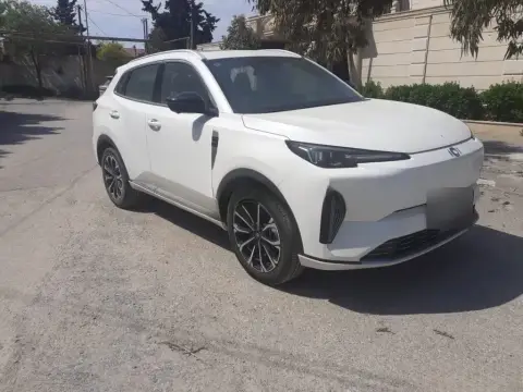 Changan Qiyuan Q05 2025 — миниатюра 4