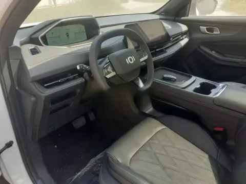 Changan Qiyuan Q05 2025 — миниатюра 8