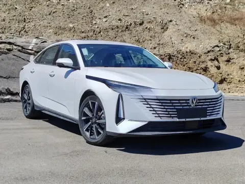 Changan Eado 2025 — миниатюра 1